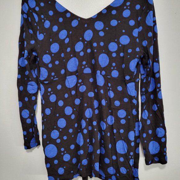 5/$25 V-Neck 3/4 sleeve Blouse - Picture 2 of 8